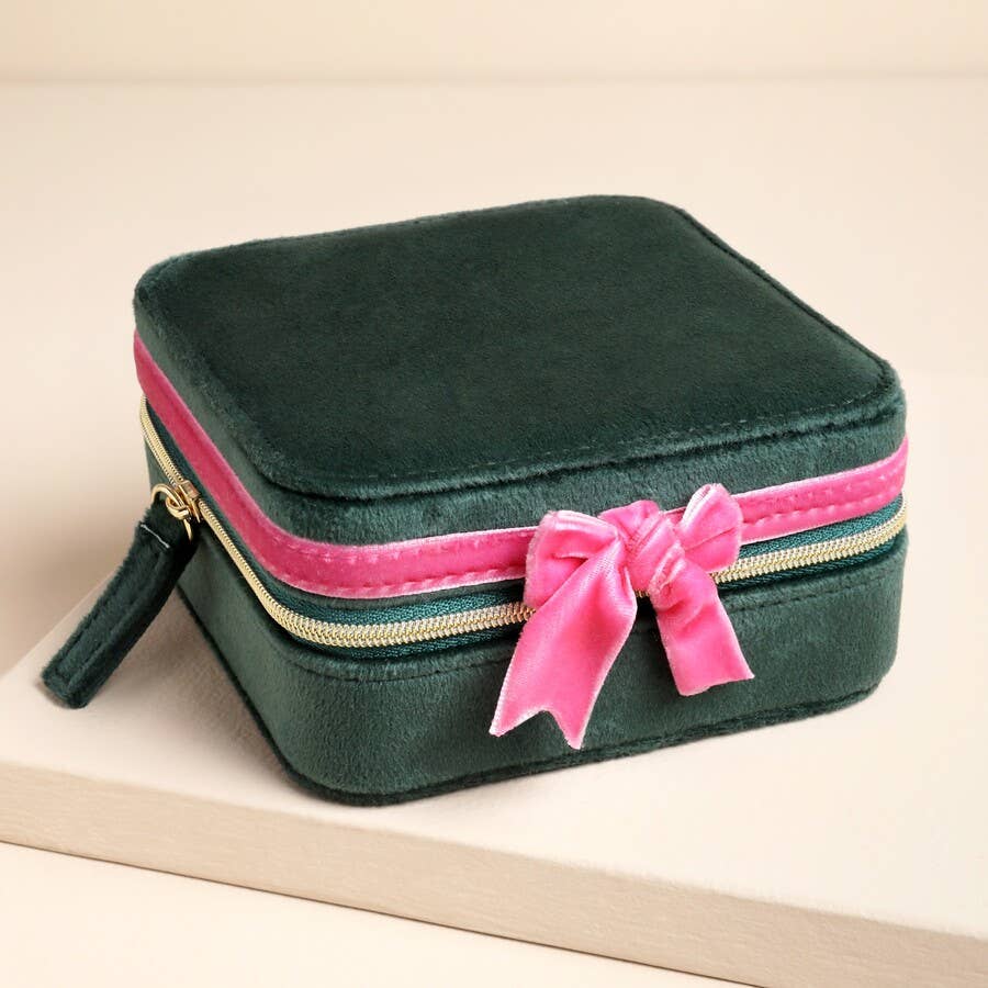 Green and Pink Velvet Bow Jewelry Case