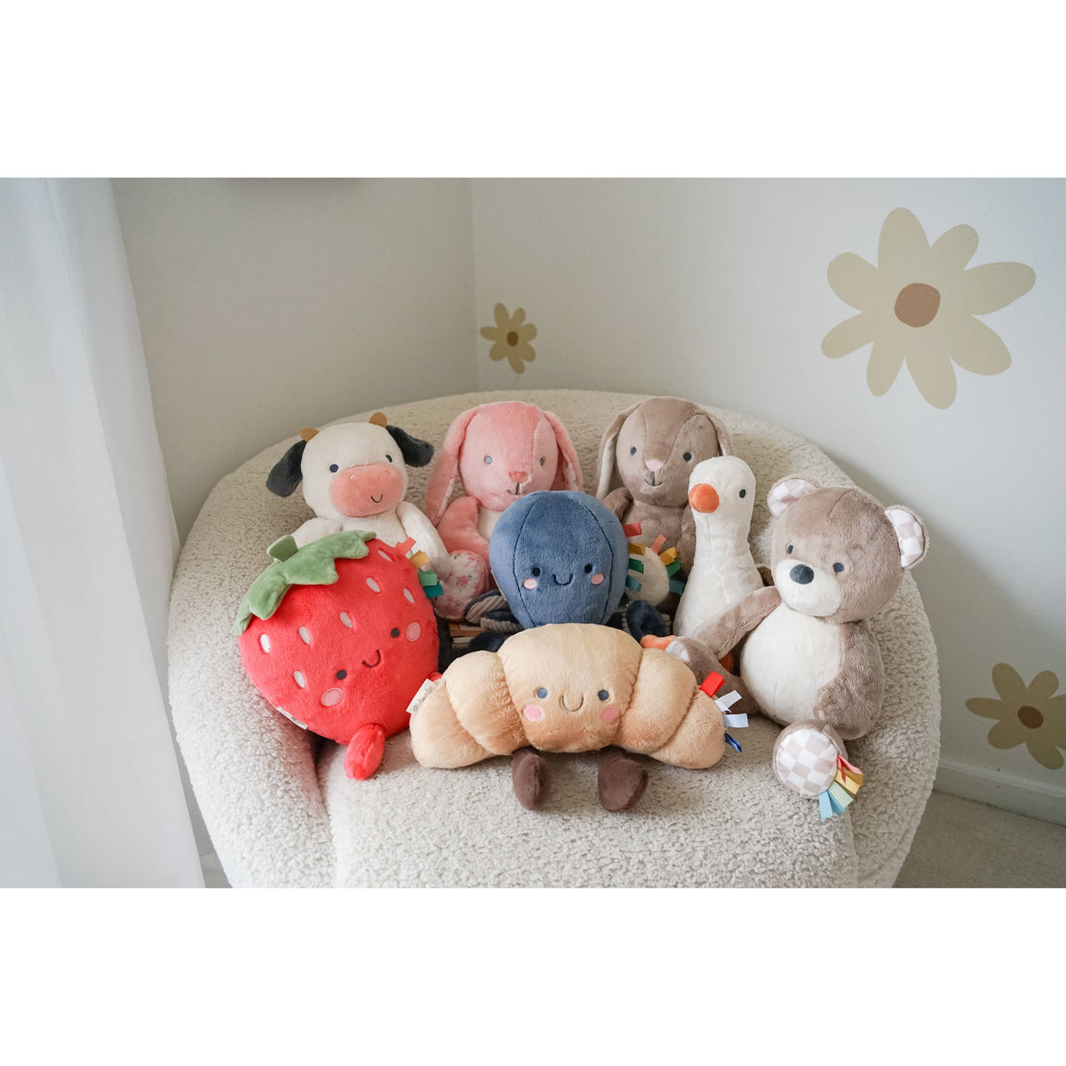 *NEW* Sweetie Snuggles™ Plush: Croissant