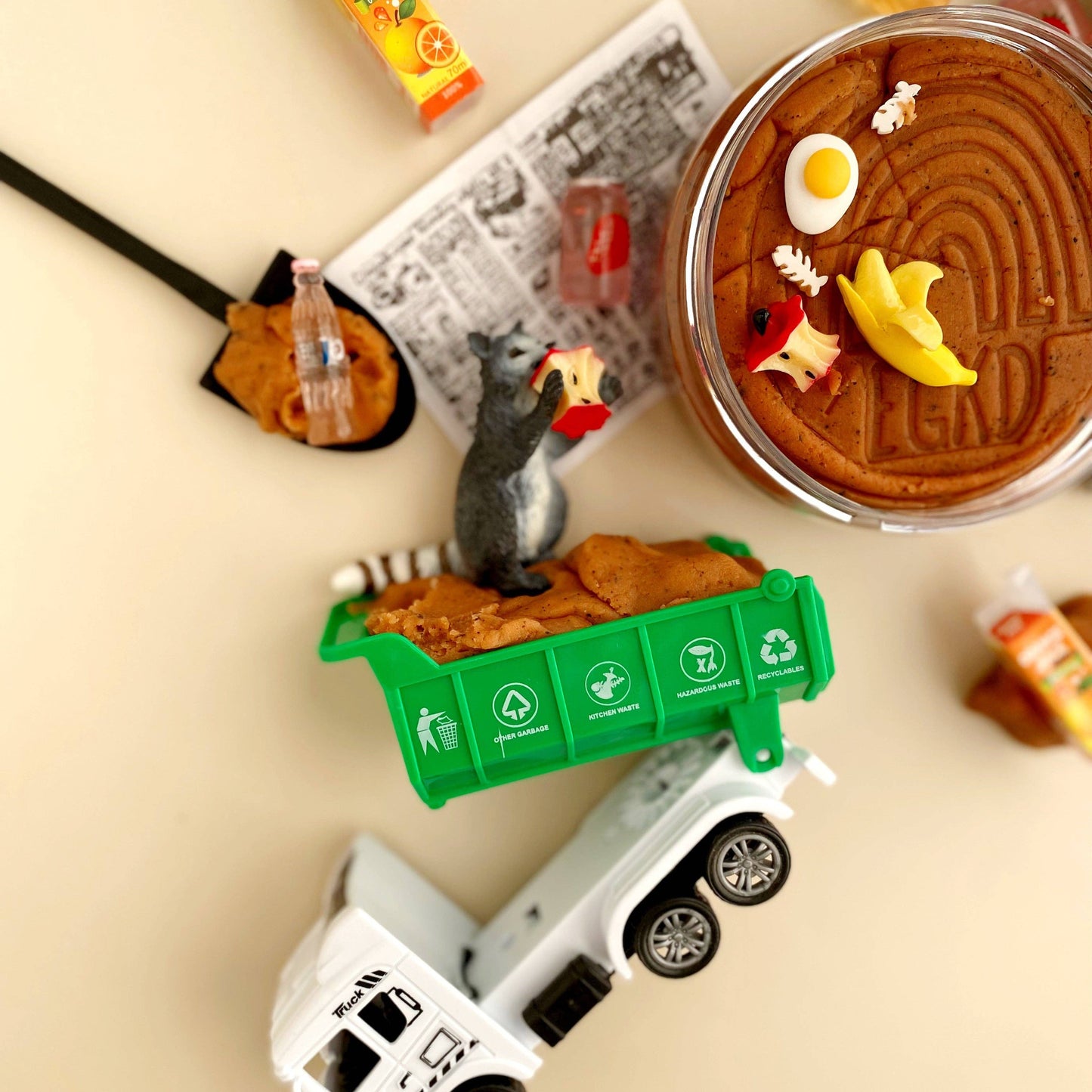 Garbage KidDough Sensory Play Kit | Root Beer Scented Sensory Dough