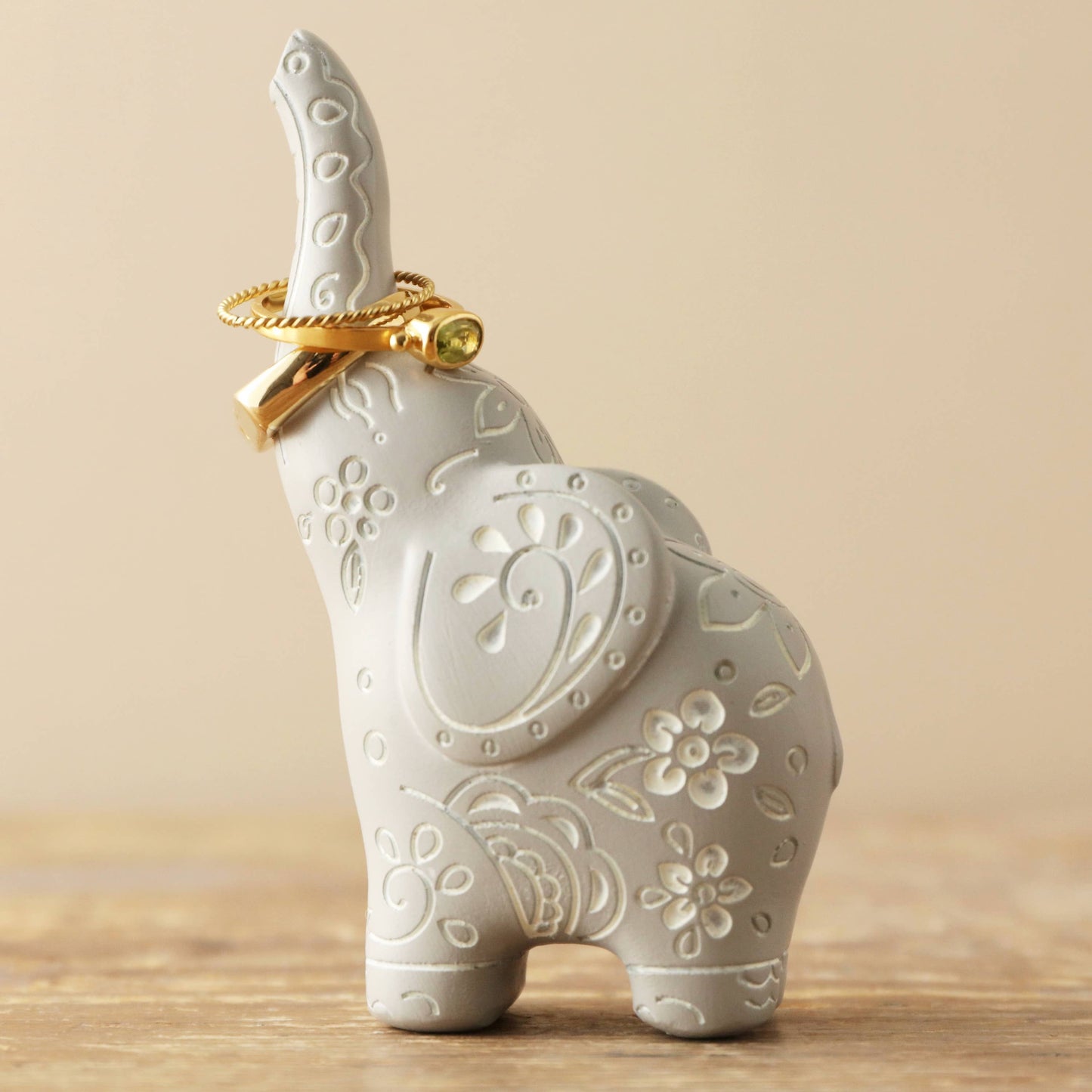 Elephant Ring Holder