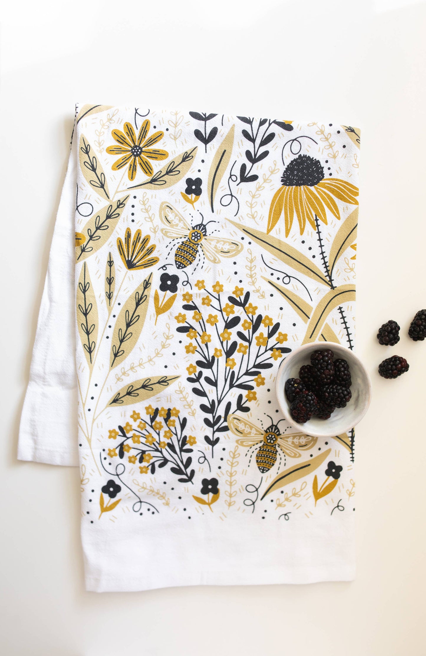 Bee Garden Tea Towel - Bee Floral Kitchen Towel Decor