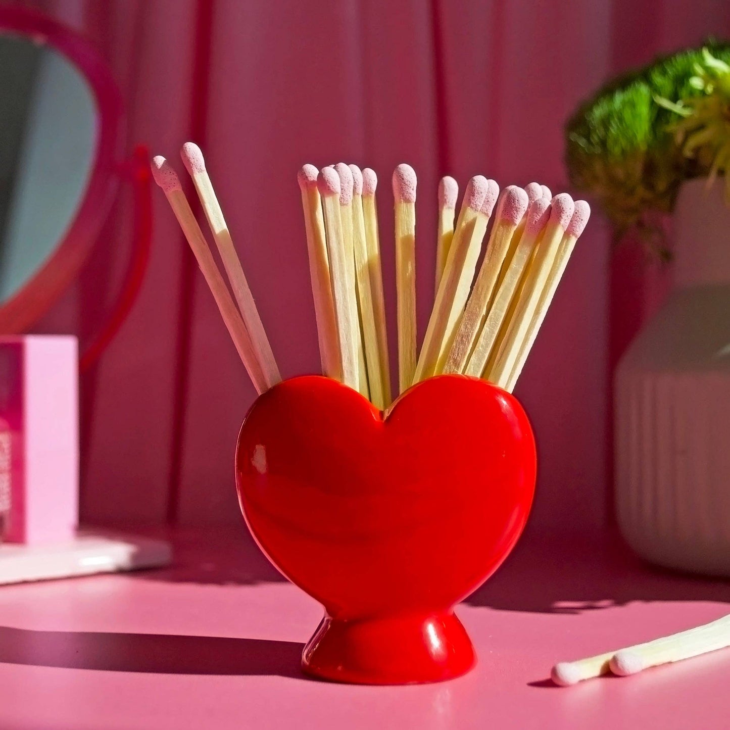 Heart-Shaped Match Striker – Ceramic Match Holder & Bud Vase