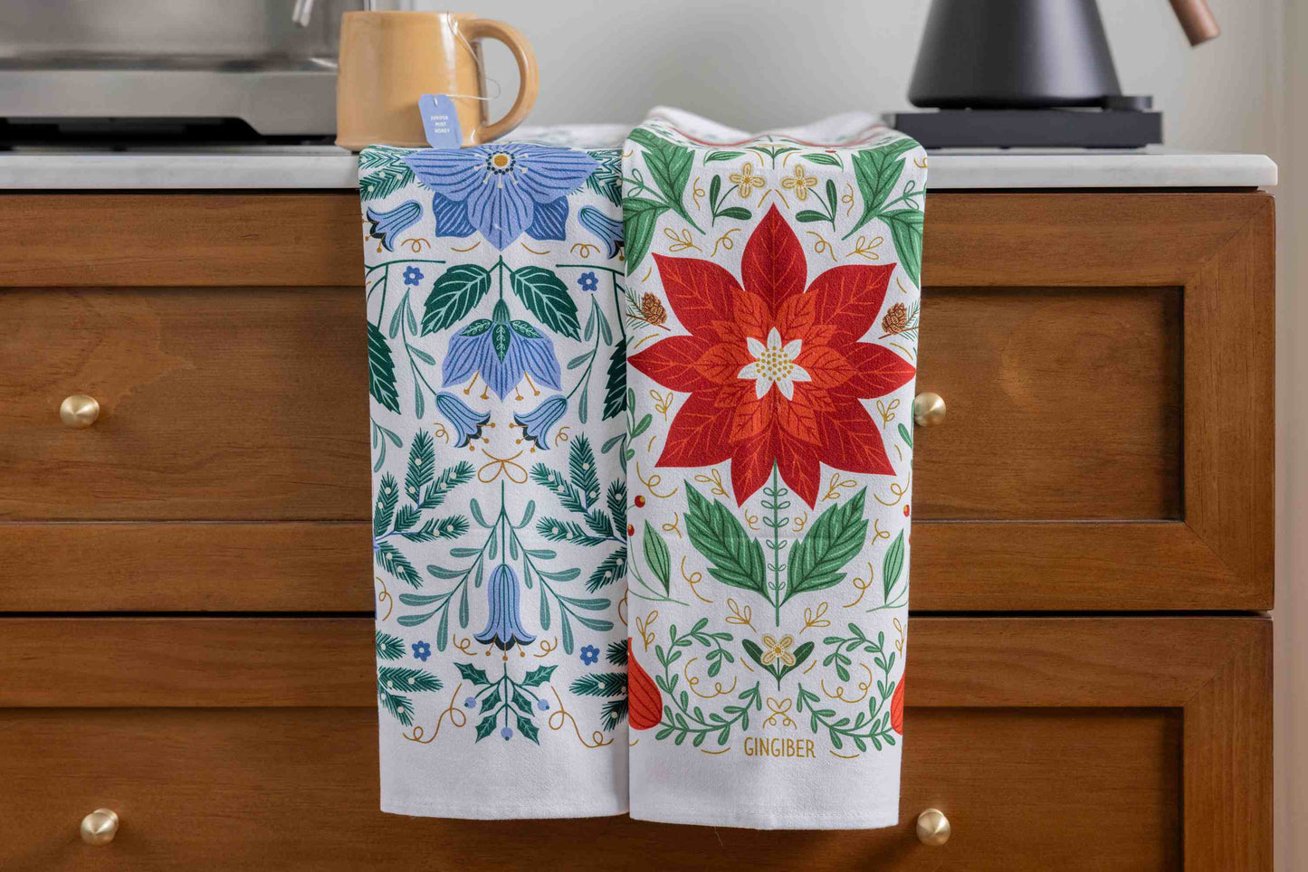 Christmas Poinsettia Tea Towel - Holiday Kitchen Towel Decor