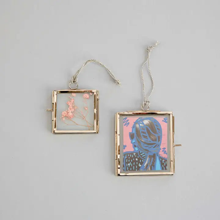Gold Square Hanging Photo Frames